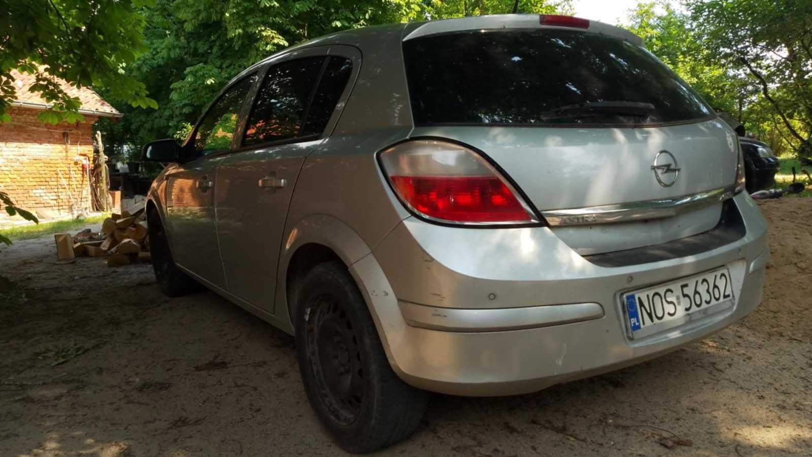 Opel Astra H 1.7 CDTI 2005r.