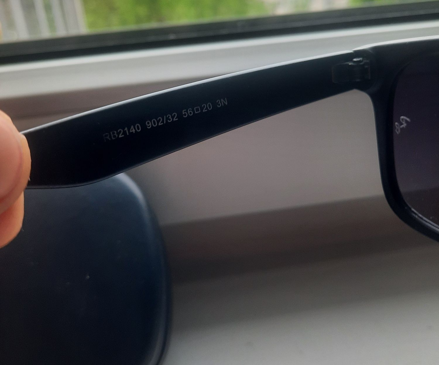Ray ban WAYFARER rb2140+etui Tommy hilfiger