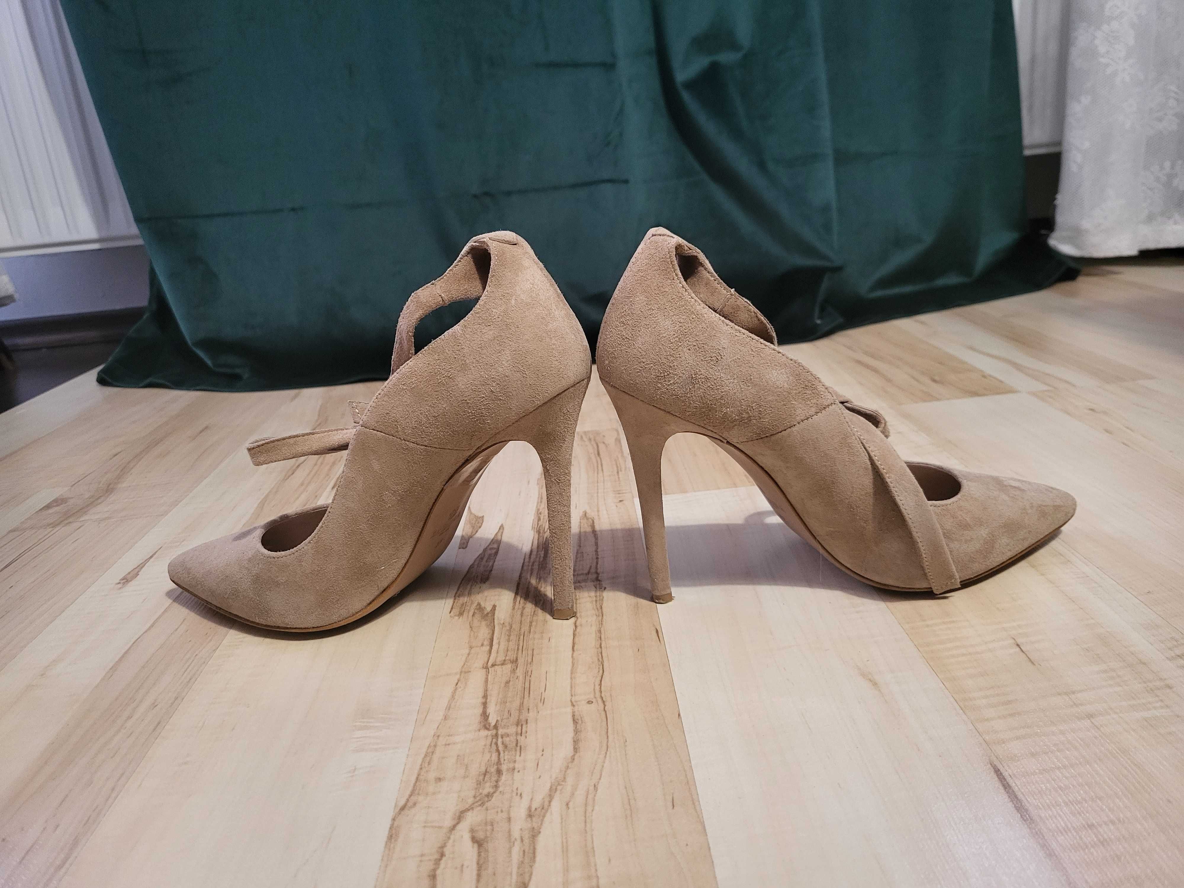 Prześliczne buty czółenka Badura r. 37 j. Nowe beżowe