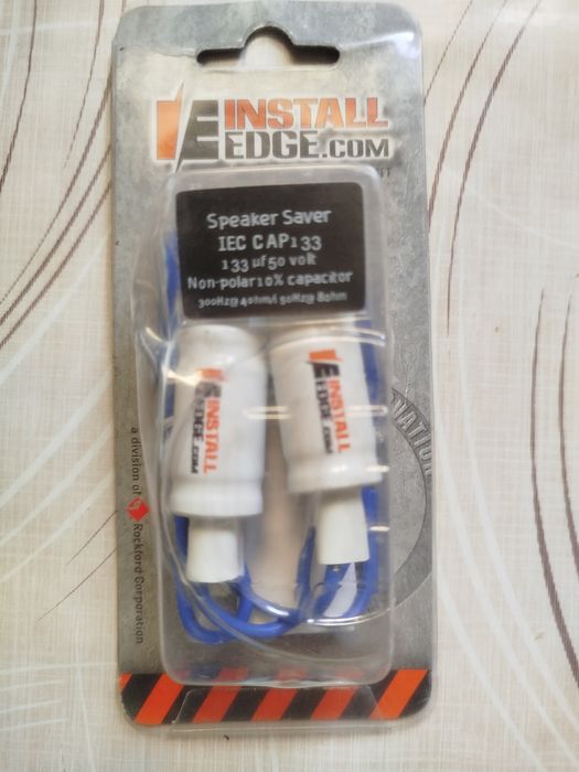 захисні конденсатори для динаміків авто.