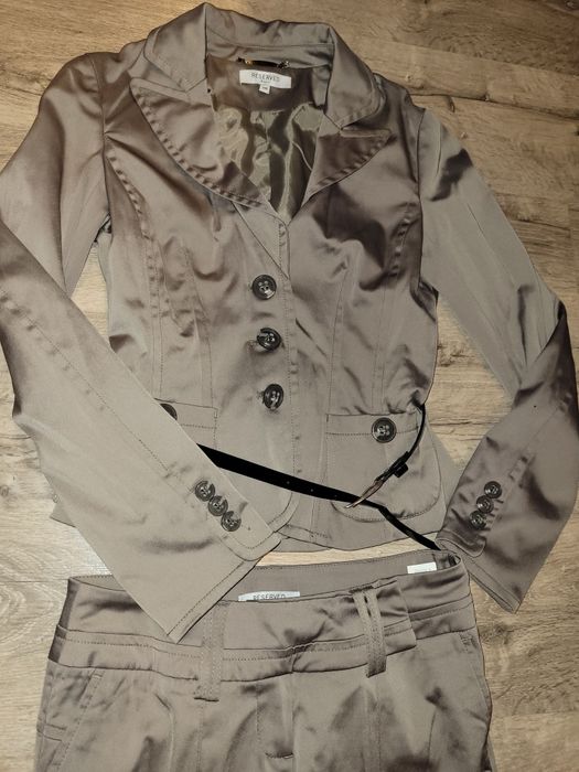 Komplet marynarka spodnie Reserved 38