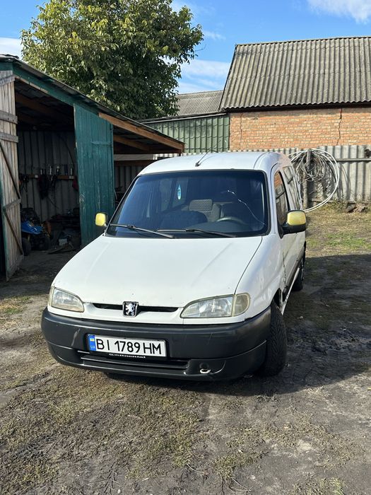 Продам авто вробочому стані 1.9 дизель