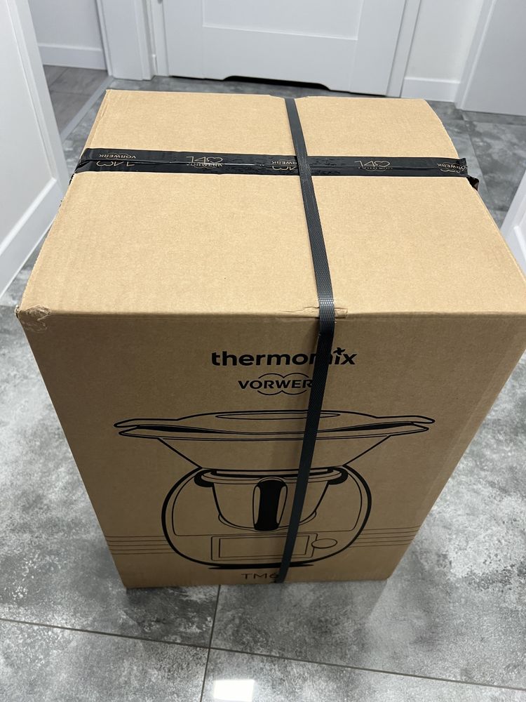 Thermomix  Czarny Jubileuszowy tm6+ deska