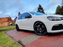 Volkswagen Golf bardzo zadbana R-ka z mocą 280KM