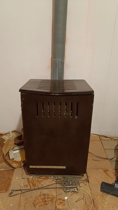 Piec żeliwny koza na drewno