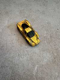 Hot wheels ferrari enzo gold