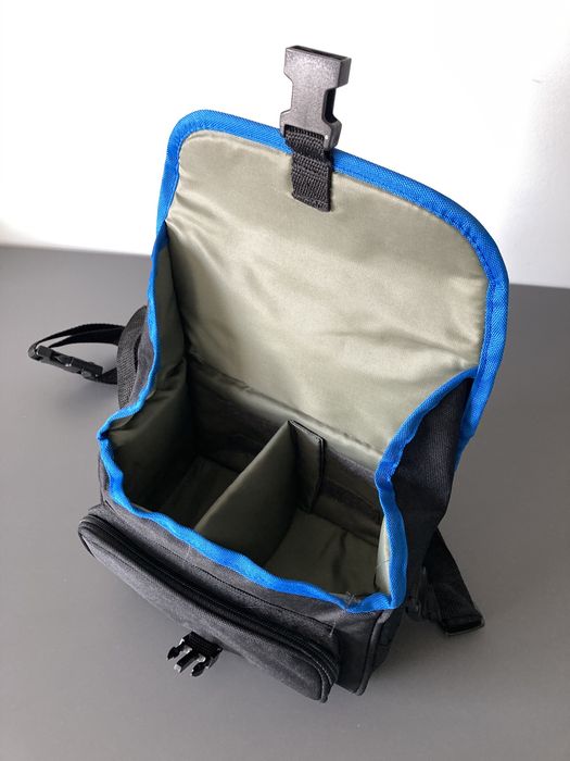 Mala Olympus vintage para material fotográfico