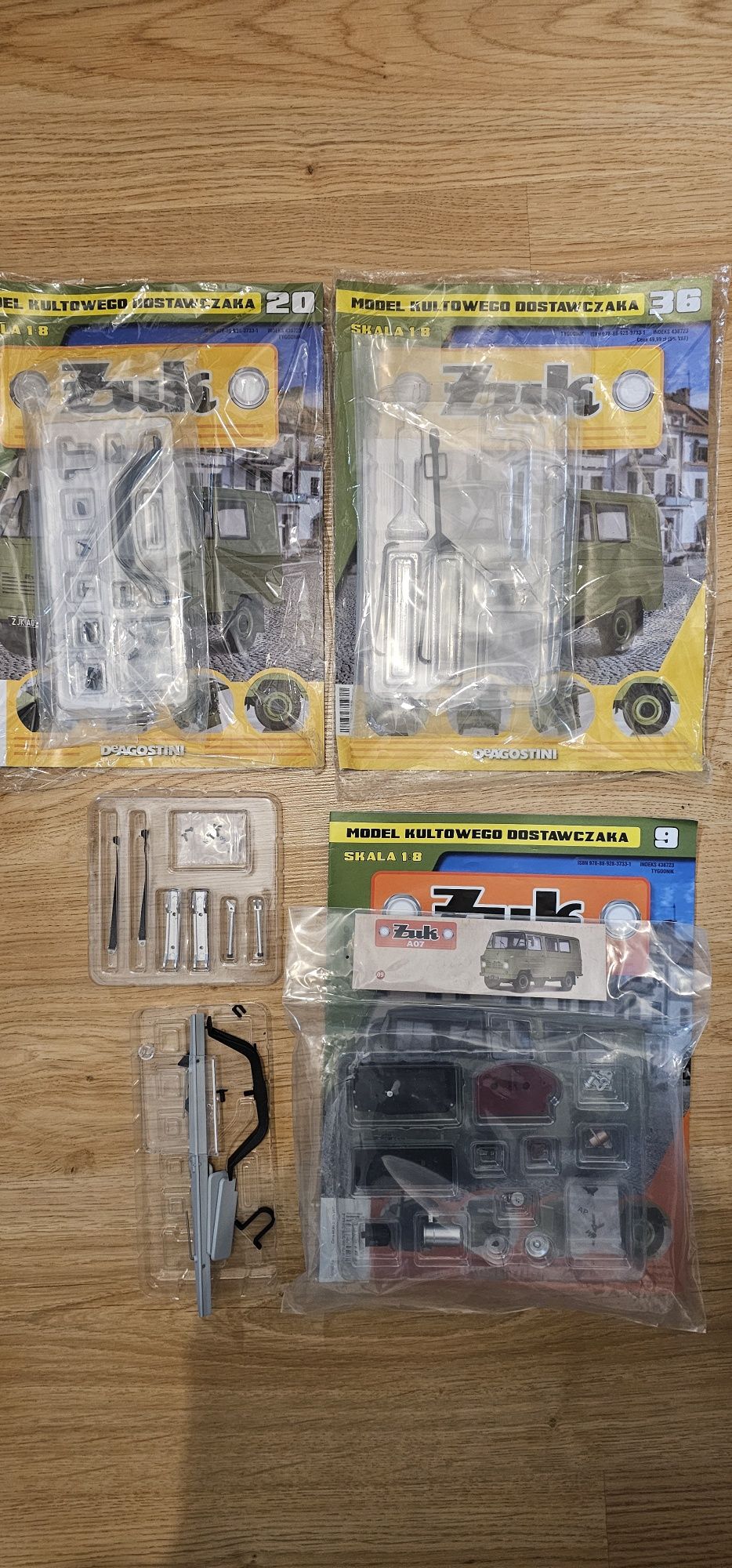 Żuk Deagostini 1:8 kilka pojedynczych numerów