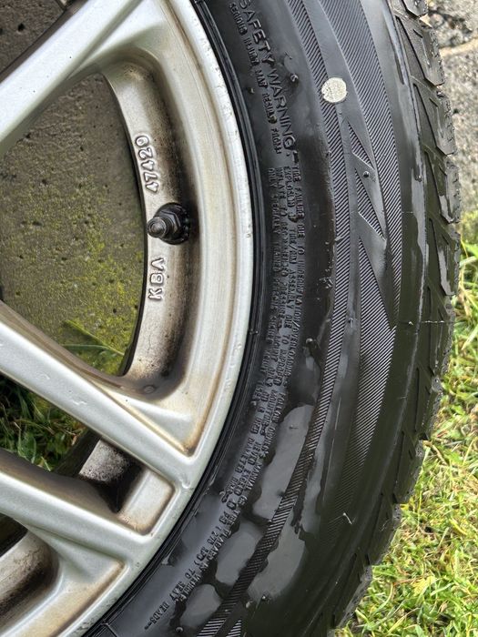 Alufelgi z oponami zimowymi Mercedes 16