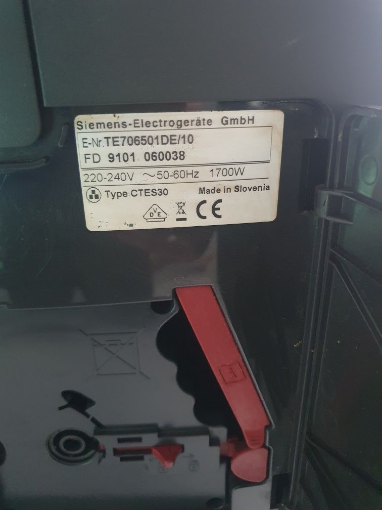 Sprzedam ekspres do kawy Siemens EQ7  PLUS