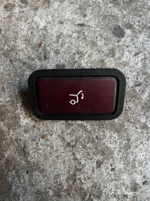 Кнопка открывния багажника мерседес мл 320 W124