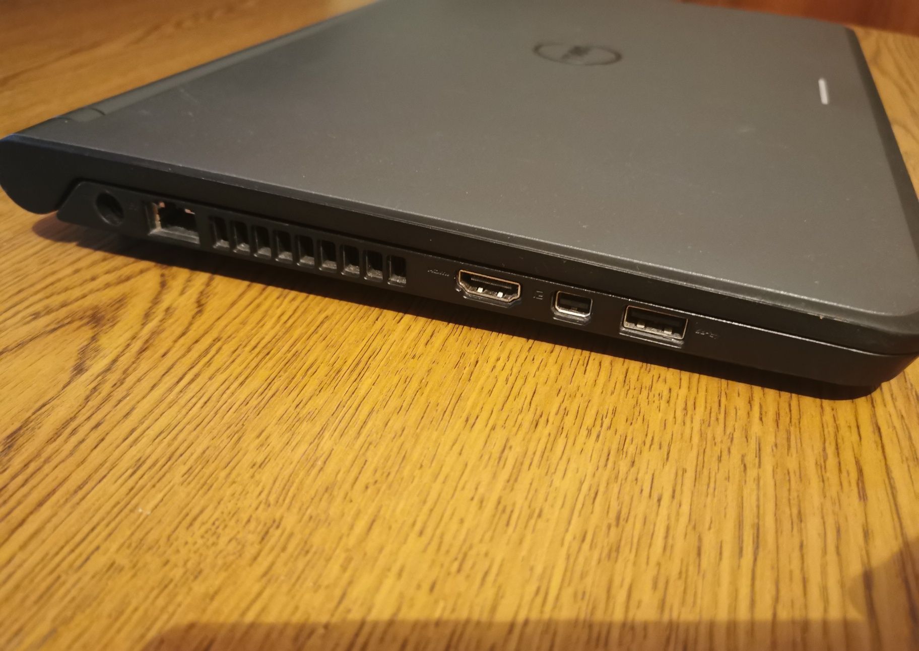 Dell Latitude E3350 jak nowy 13 cali