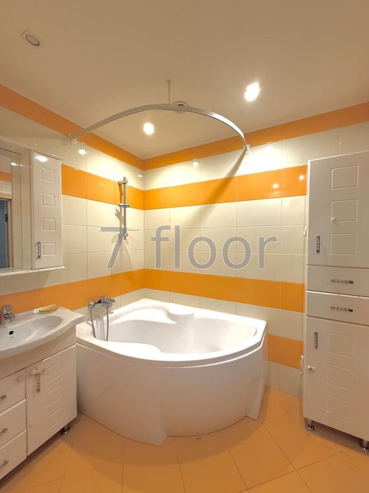 3 кімнатна квартира метро Героїв Дніпра Оболонь ТРЦ Дрім Таун