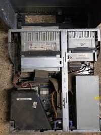 Stary Komputer IBM netvista 8303-42G-P4  2260 MHZ