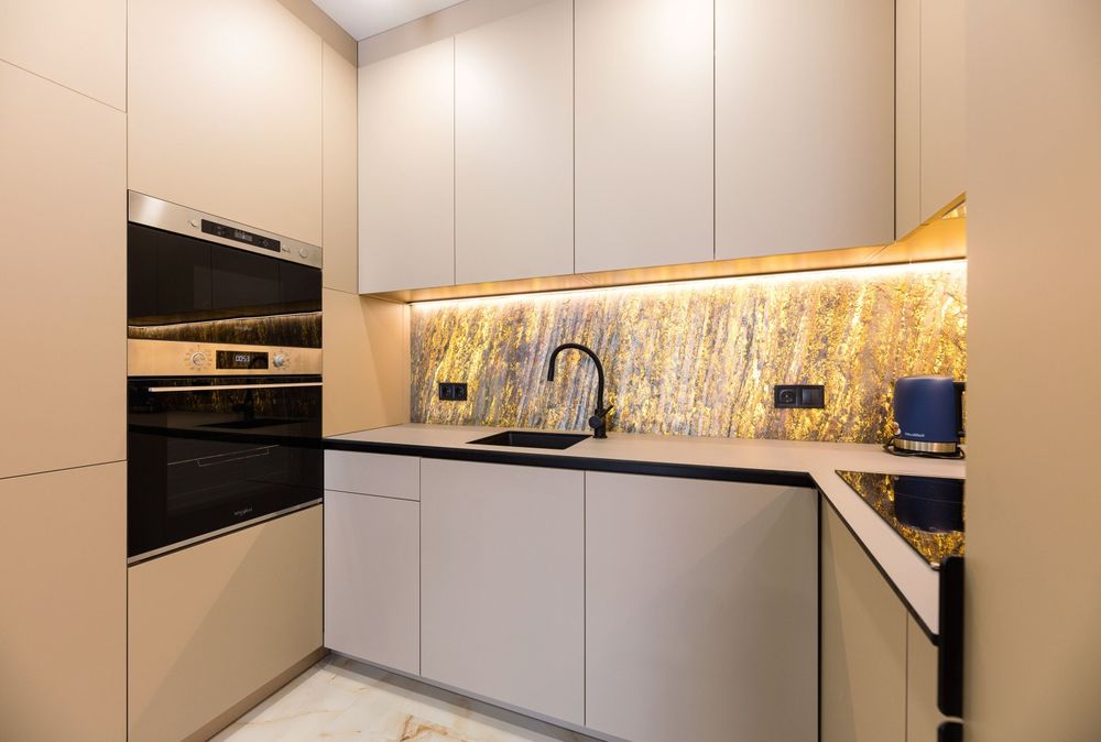 Подобово нова квартира у "Файна Таун". Салютна, Нивки, Щербаківського