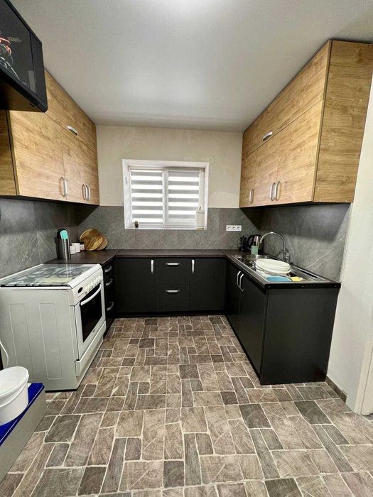 Продаж 2-поверхового будинку в Сололнці