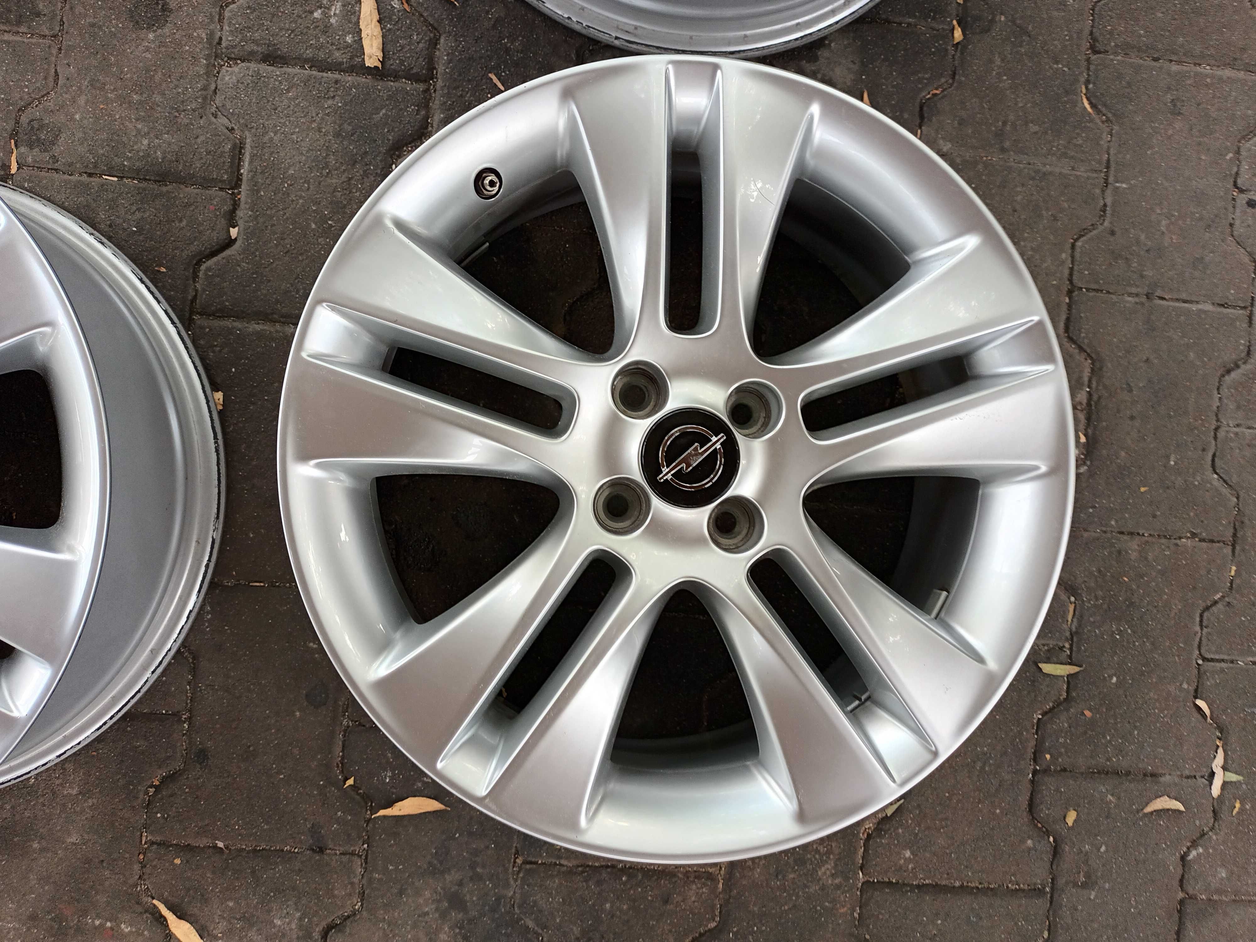 Felgi Alu Aluminiowe 17'' 4x100 Opel Super Stan Wrocław