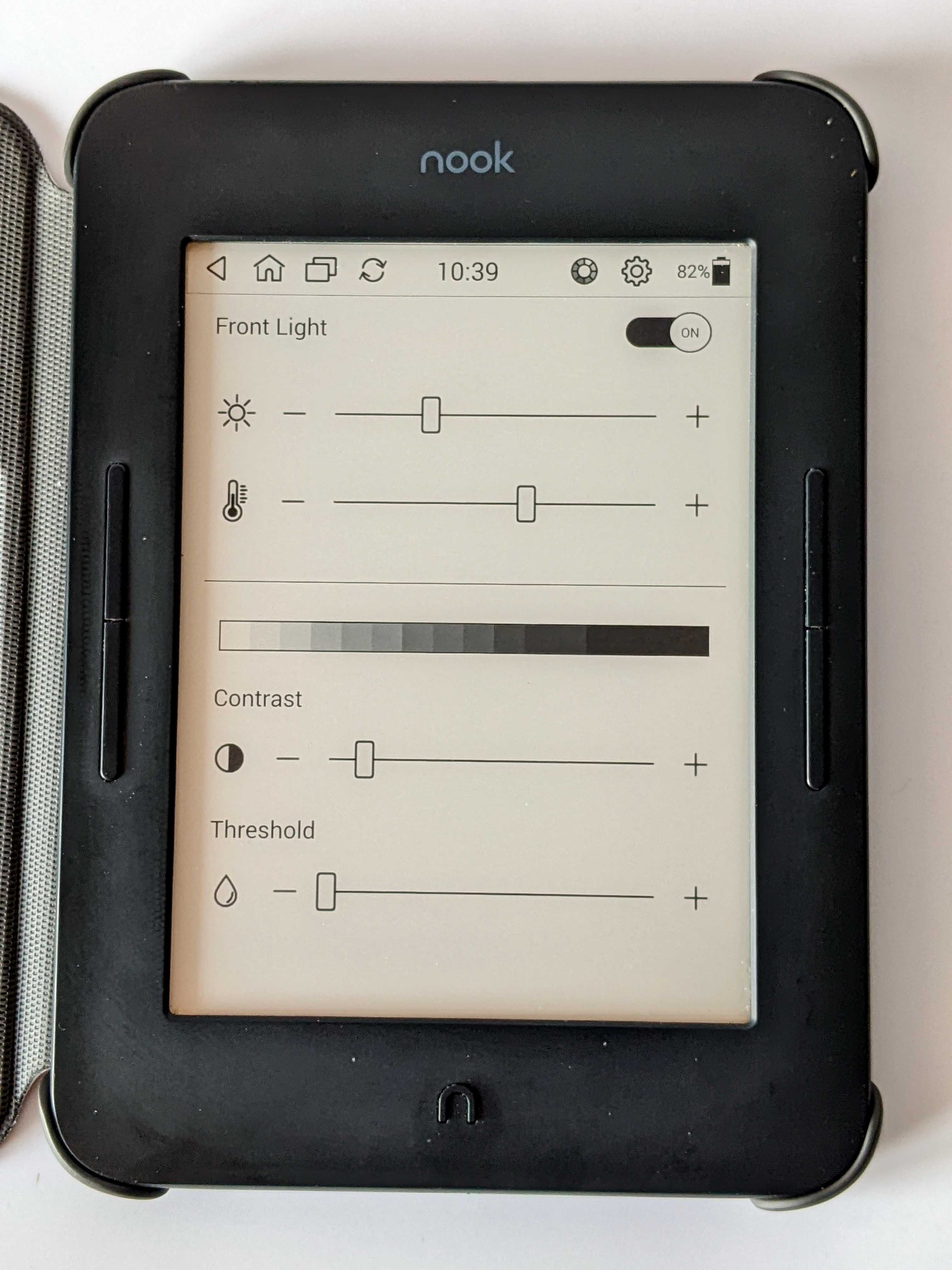 Електронна книжка Nook GlowLight 3 • 6" • підсвітка • Android • Wi-Fi