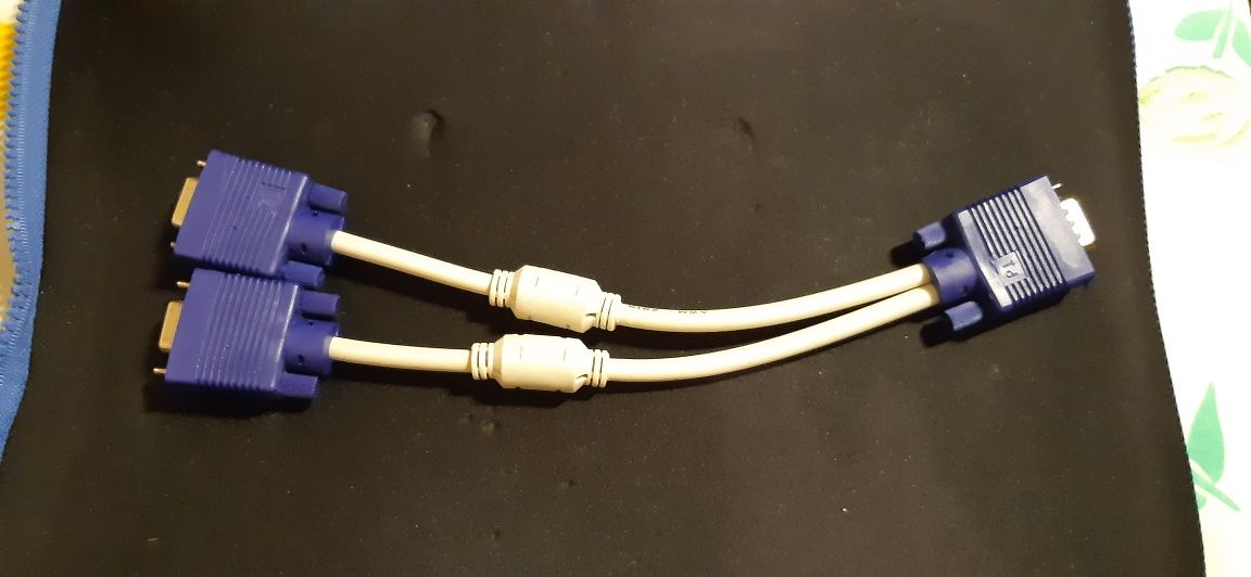Разветвитель видеосигнала VGA-VGA , розгалужувач 1-VGA to 2-VGA (папа-