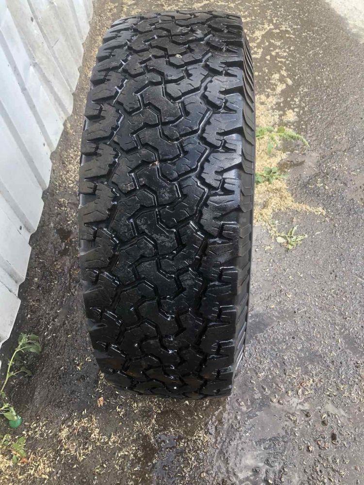 Шини BFGoodrich 265/70 R16 з дисками