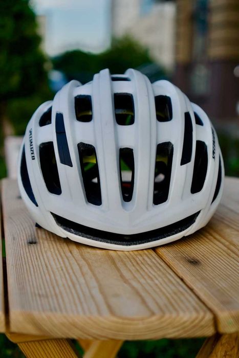 Шолом Specialized PROPERO 3 ANGI MIPS CE