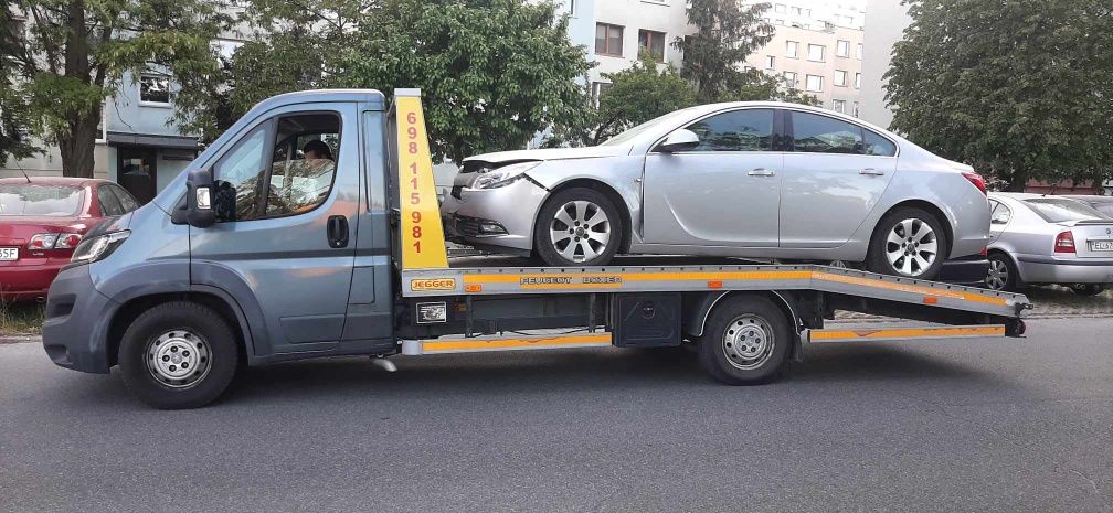Auto Laweta Pomoc Drogowa Holowanie Rzgów Ksawerów Wola Zaradzyńska