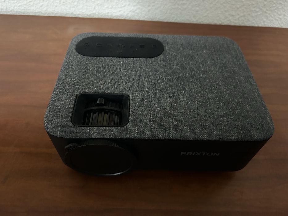 Projetor PRIXTON Lumière (5000 lúmens - HD - LED)