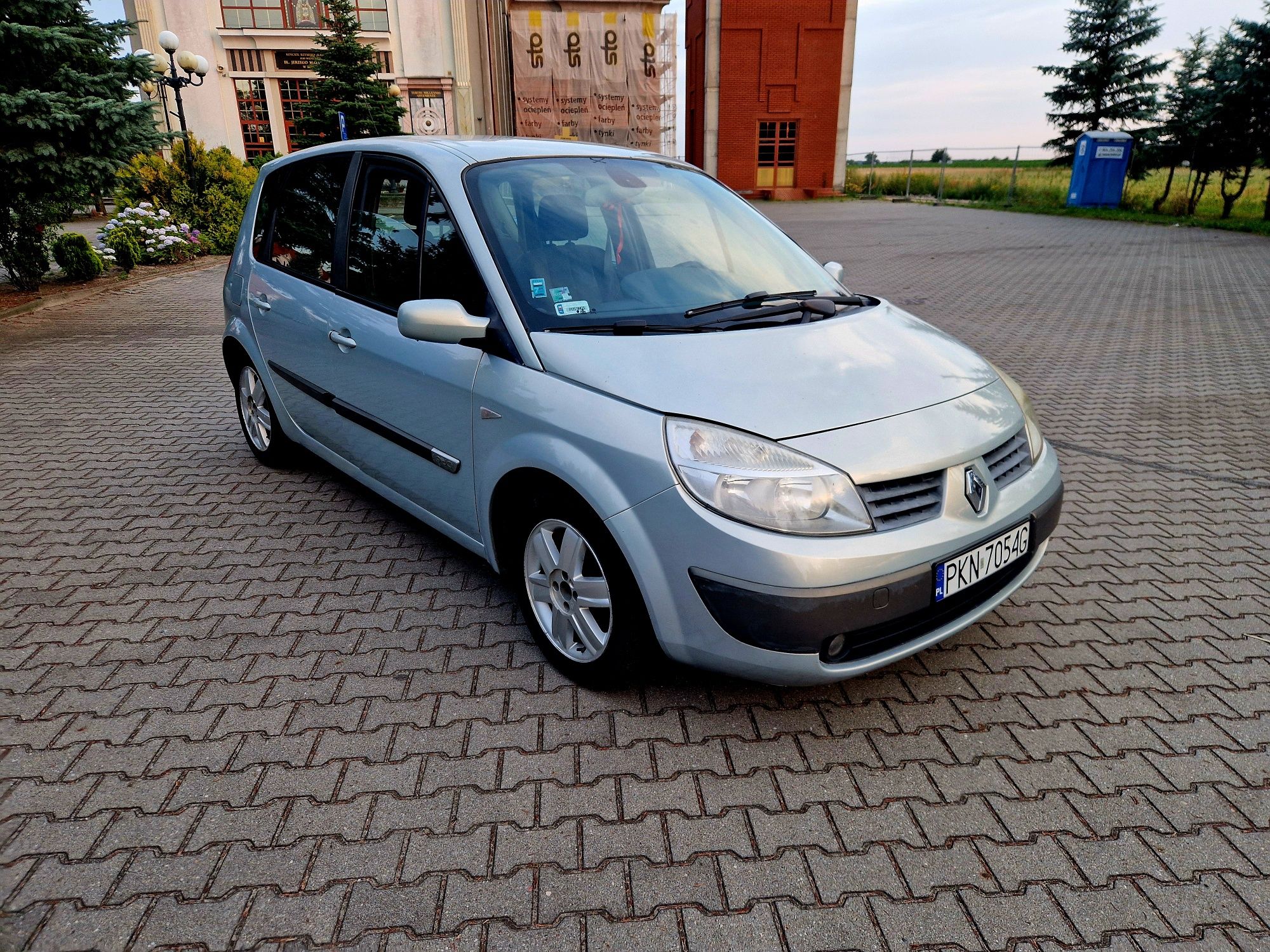 Renault Scenic 1.9 dCi 115 KM sześć biegów klima Alu