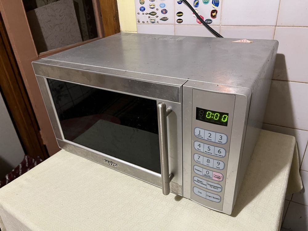 Микроволновка Sanyo