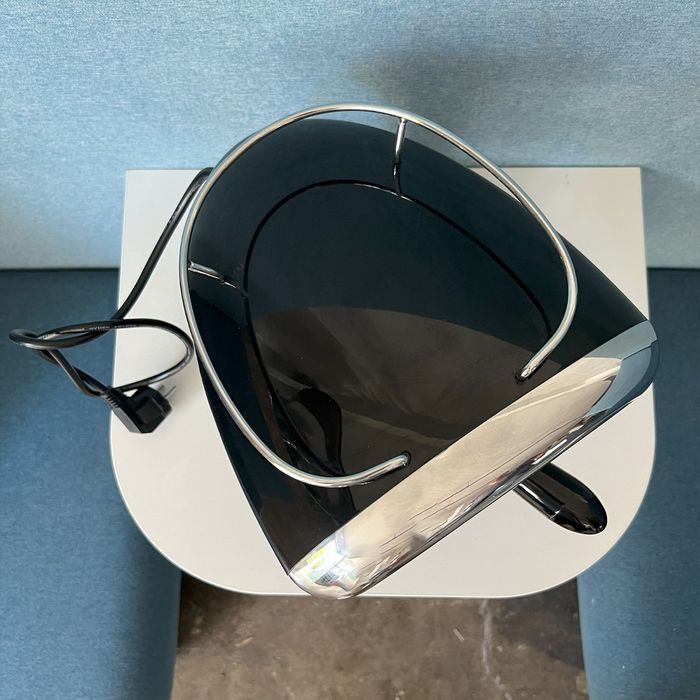 Máquina café modelo ILLY by Luca Trazzi