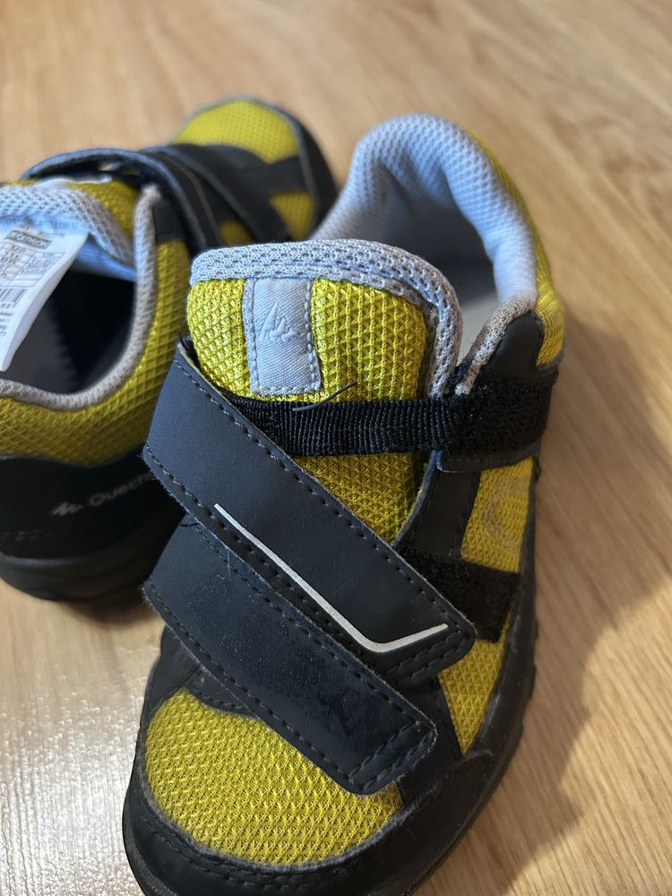 Buty wiosenne dla dziecka r. 29