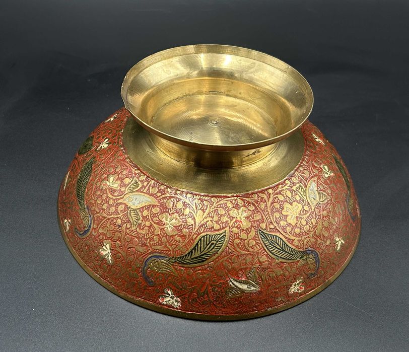 Misa mosiężna, zdobiona:”Paw”, Indie ..