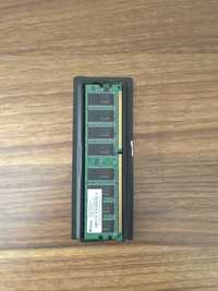 Memórias RAM DDR400, 2GB (2x 512MB + 1x 1GB)