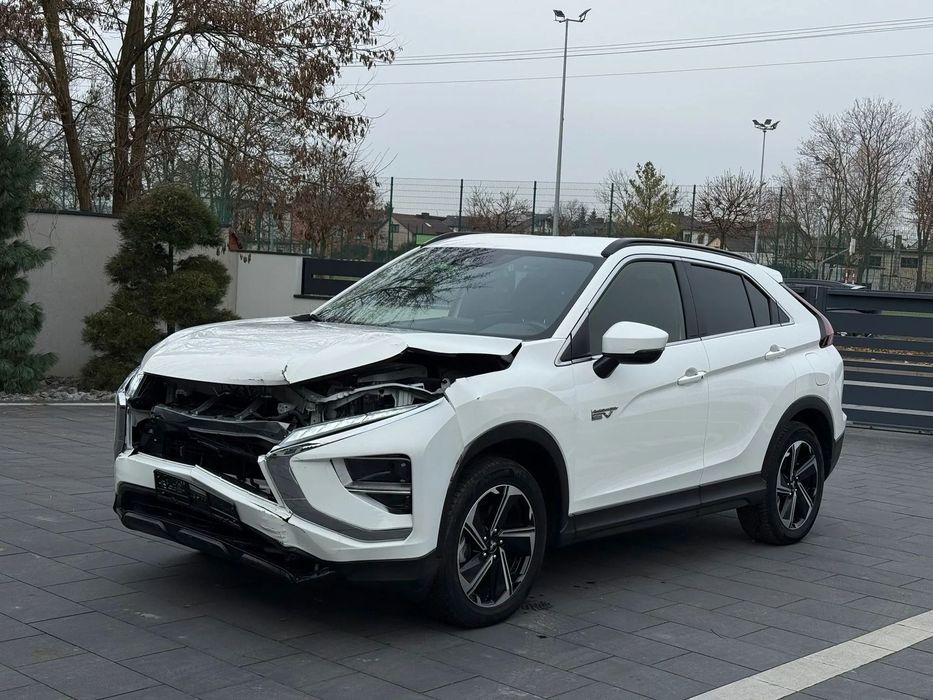 Mitsubishi Eclipse Cross Z Niemiec, pali i jeździ, hybryda, kamera