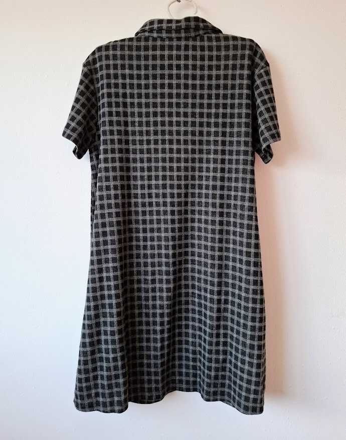 ZARA // Vestido quadrados // 11-12 anos
