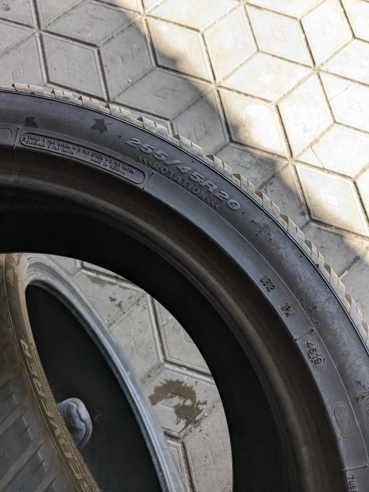 255/45R20 Cooper всесезон