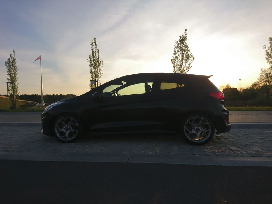 Ford Fiesta Ford Fiesta MK8 st 1.5 B&O Alkantara Performance
