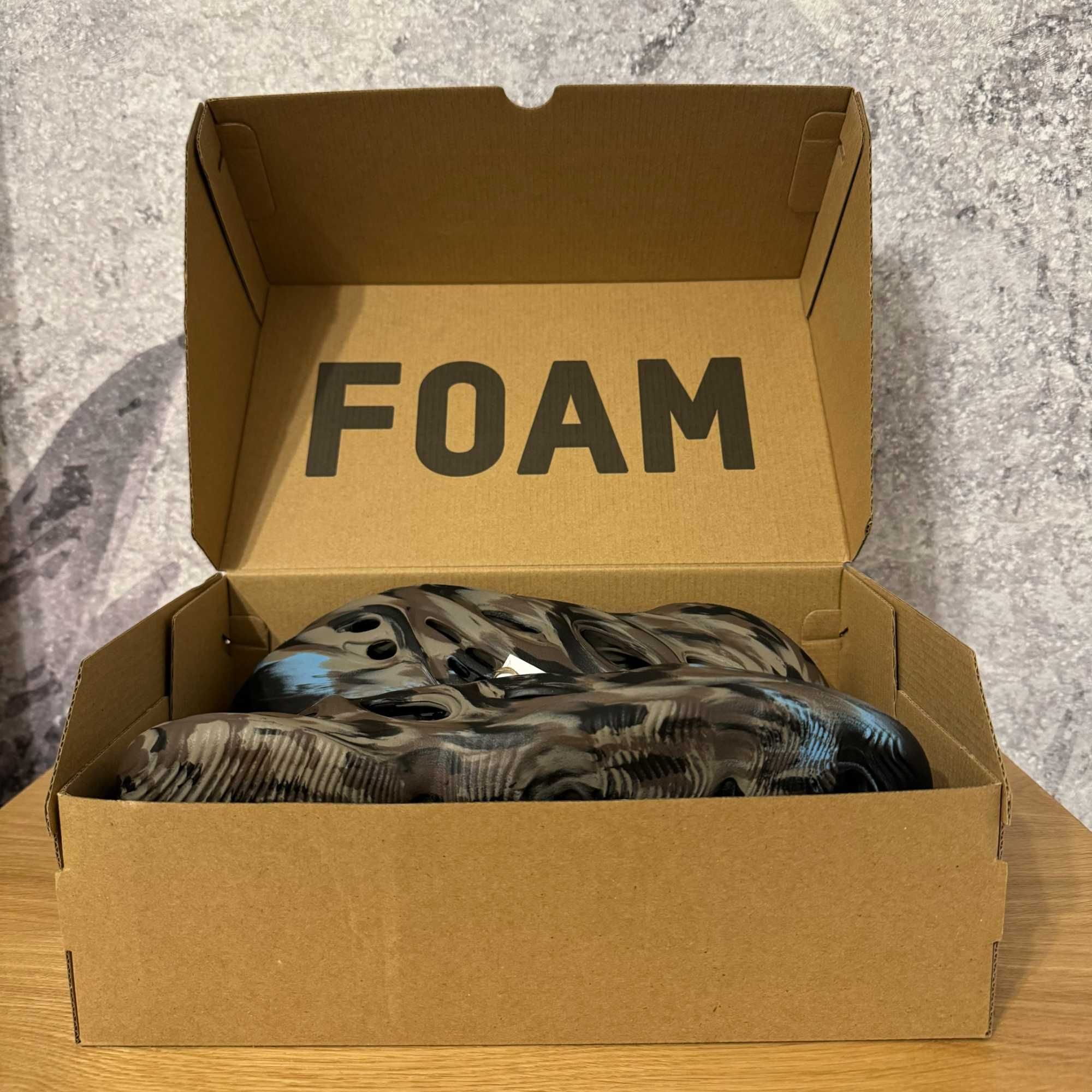 Yeezy Foam Runner MX Cinder rozm 42