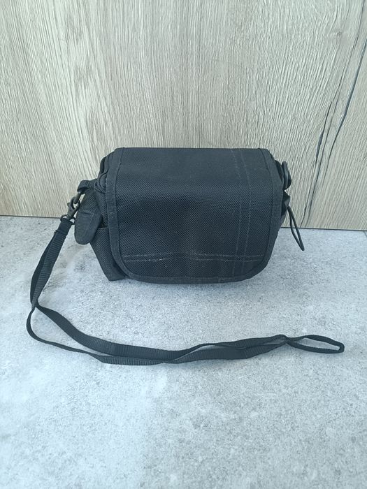 Etui na mały aparat