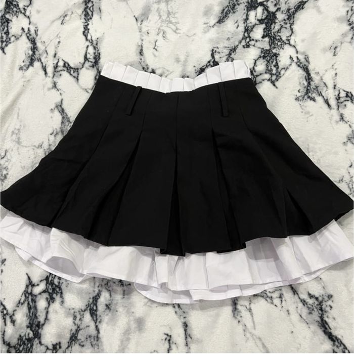 Спілниця з білою підкладкою