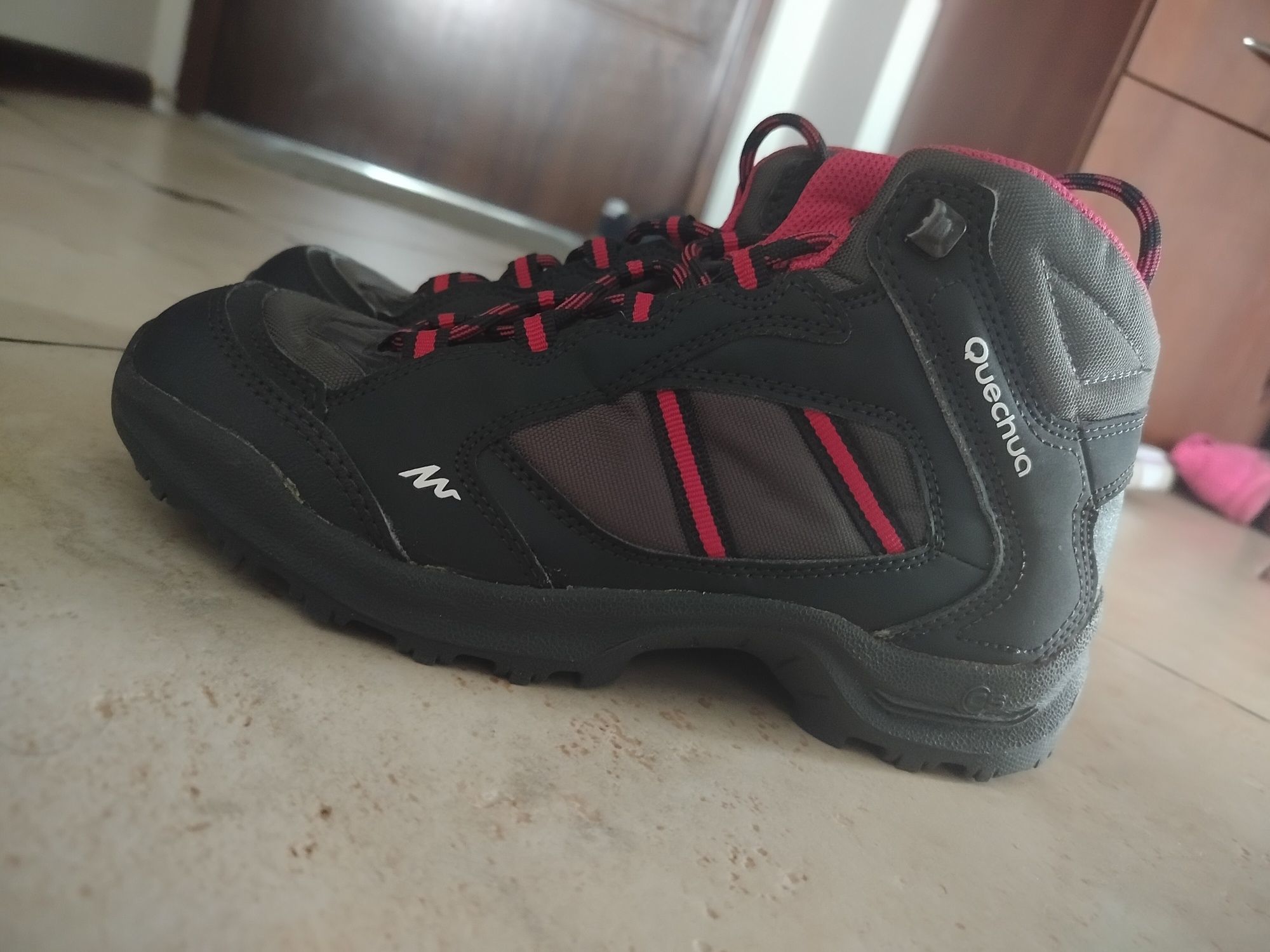 QUECHUA buty turystyczne trekkingowe