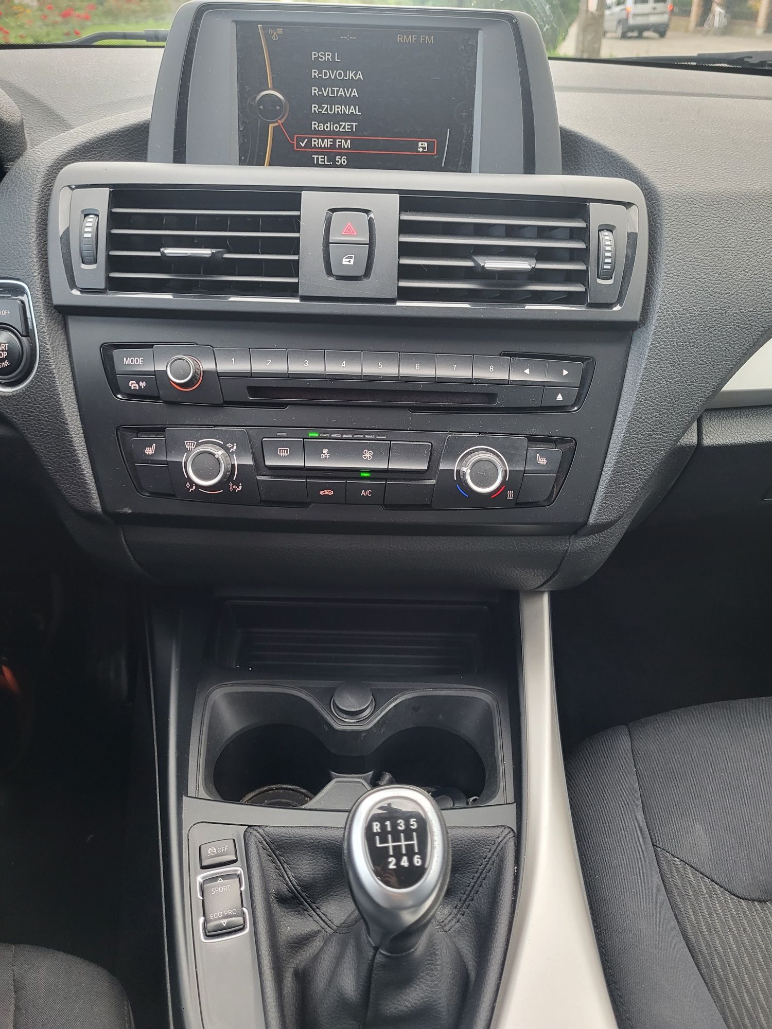 Bmw 116 niski oryg przebieg. 100% sprawna, opłacona.
