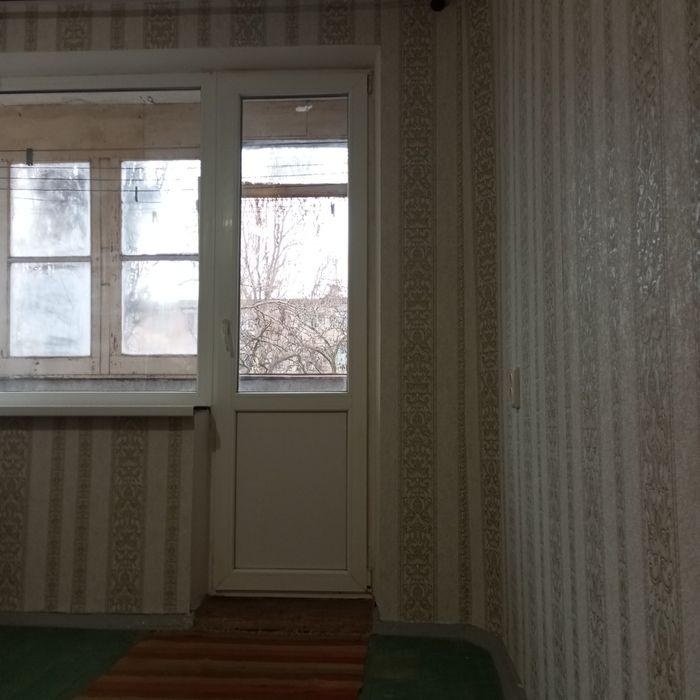 Продам 2 комнатную квартиру на Юбилейной