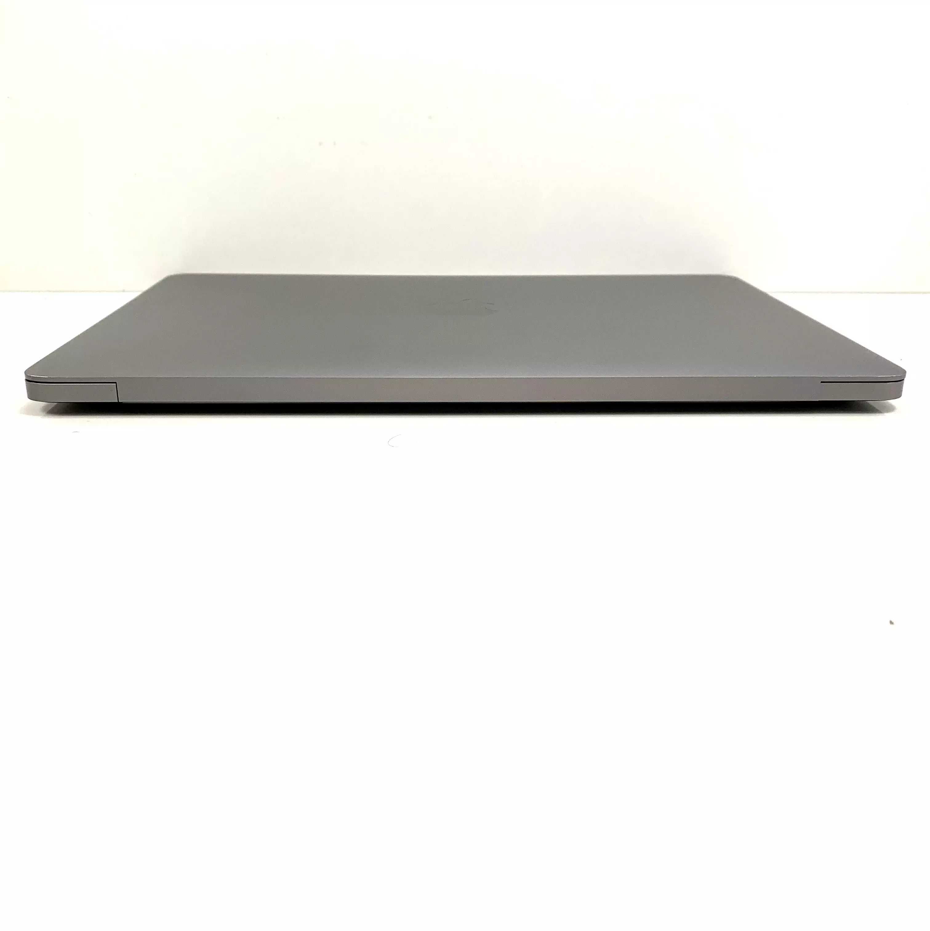 Laptop MacBook Air 13 Retina 2019 i5 8/128GB - 273 Cykle