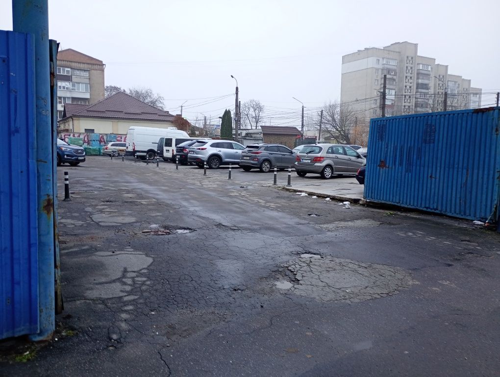 Продаж ділянки комерційного призначення по вул. Героїв  Нацгвардії