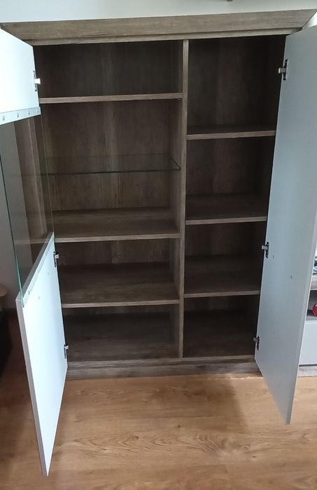 Szafka witryna Koen 2 kolor szary piaskowy połysk Black Red White