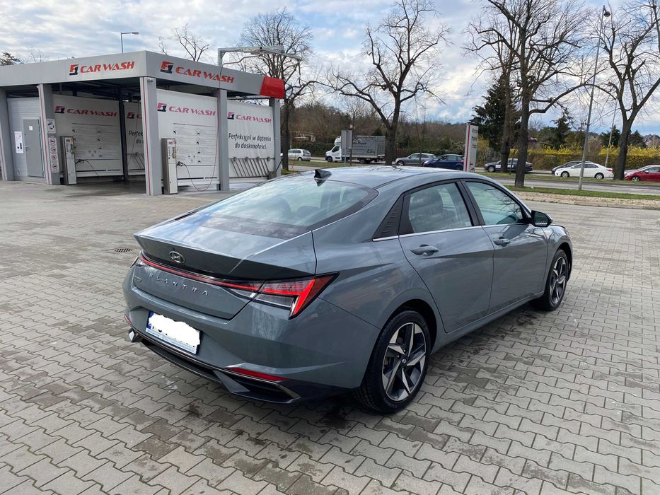 Finansowanie bez baz BiK i KRD Hyundai Elantra 2022r.