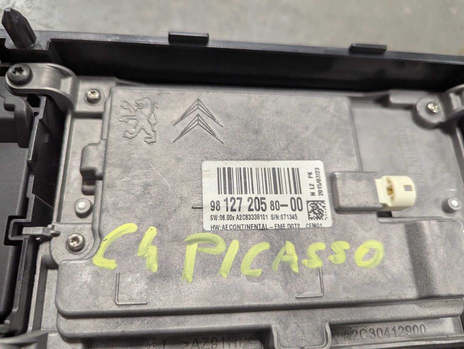 Citroen C4 Picasso II – panel sterowania klimatyzacją + ekran nawigacj