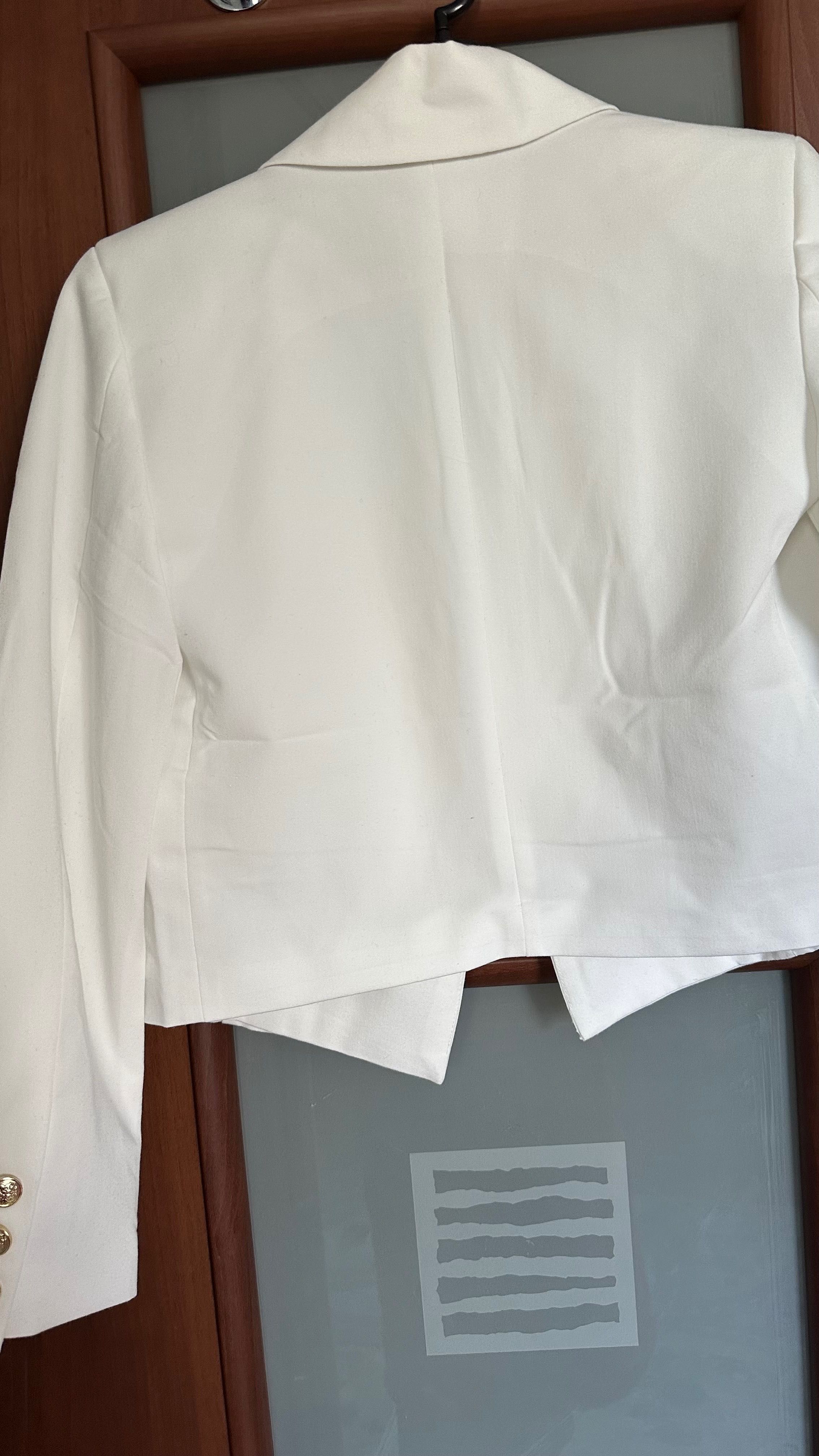Śliczna bardzo elegancka marynarka ECRU XS/S jak nowa