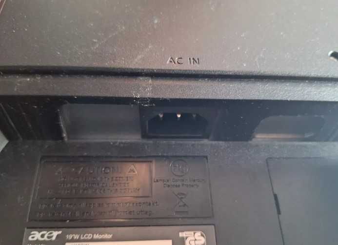 Monitor Acer 19" LCD